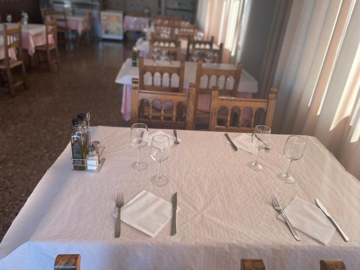 Hotel Reina Isabel Λιέιδα Εξωτερικό φωτογραφία