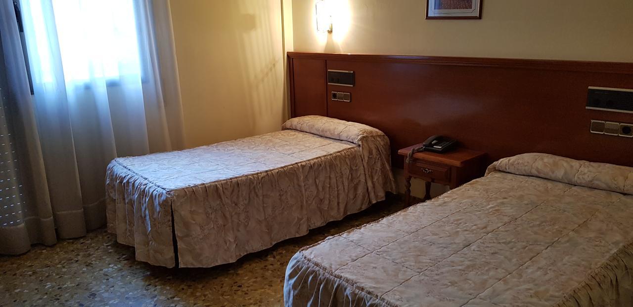 Hotel Reina Isabel Λιέιδα Εξωτερικό φωτογραφία